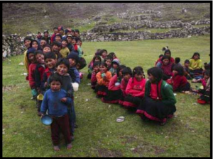 The Quico Community Enjoys A Cup Of Hot Chocolate At 13,450 ft Students in line